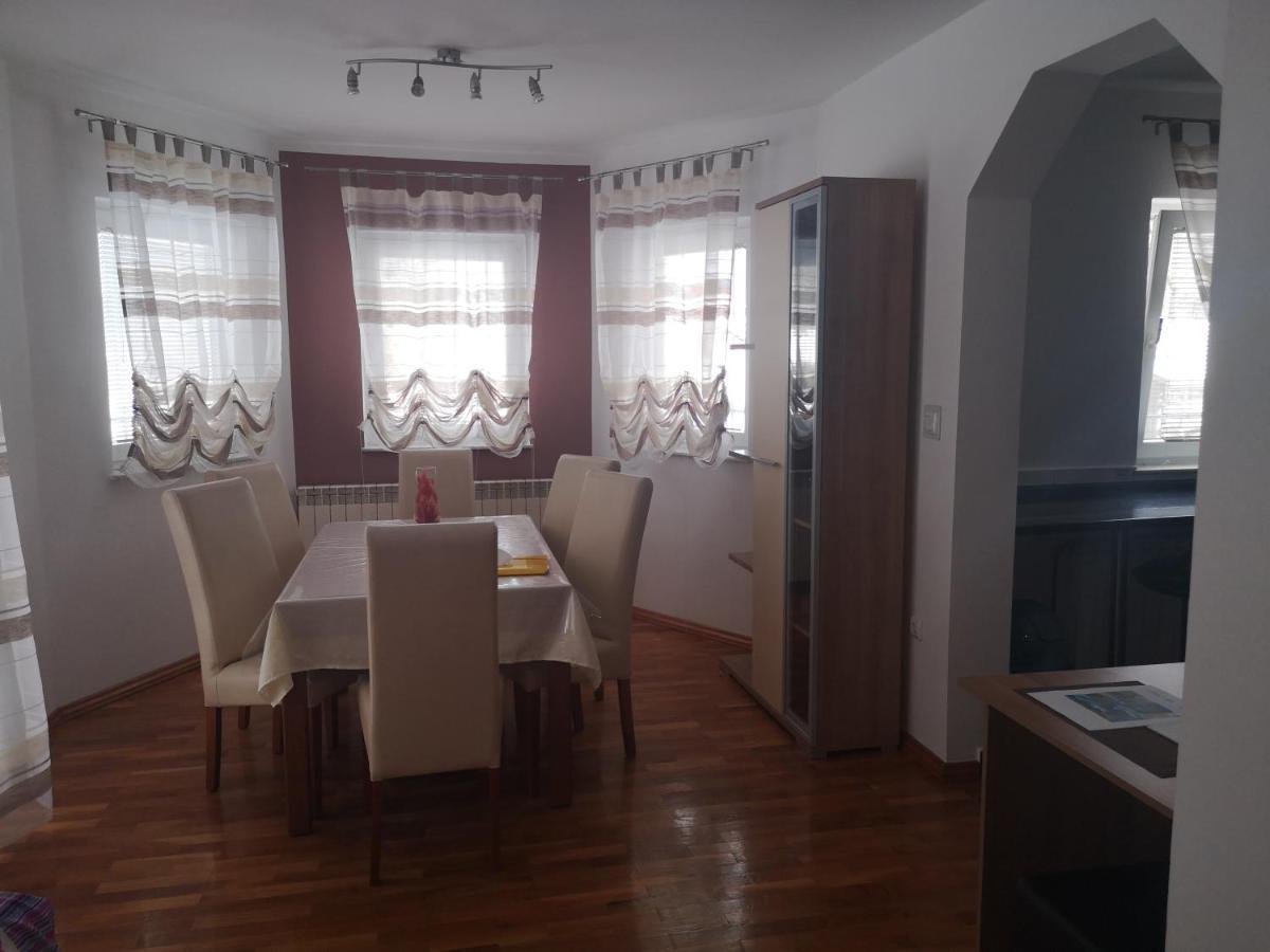 Apartment Igor - Holiday Home Ostarije Esterno foto