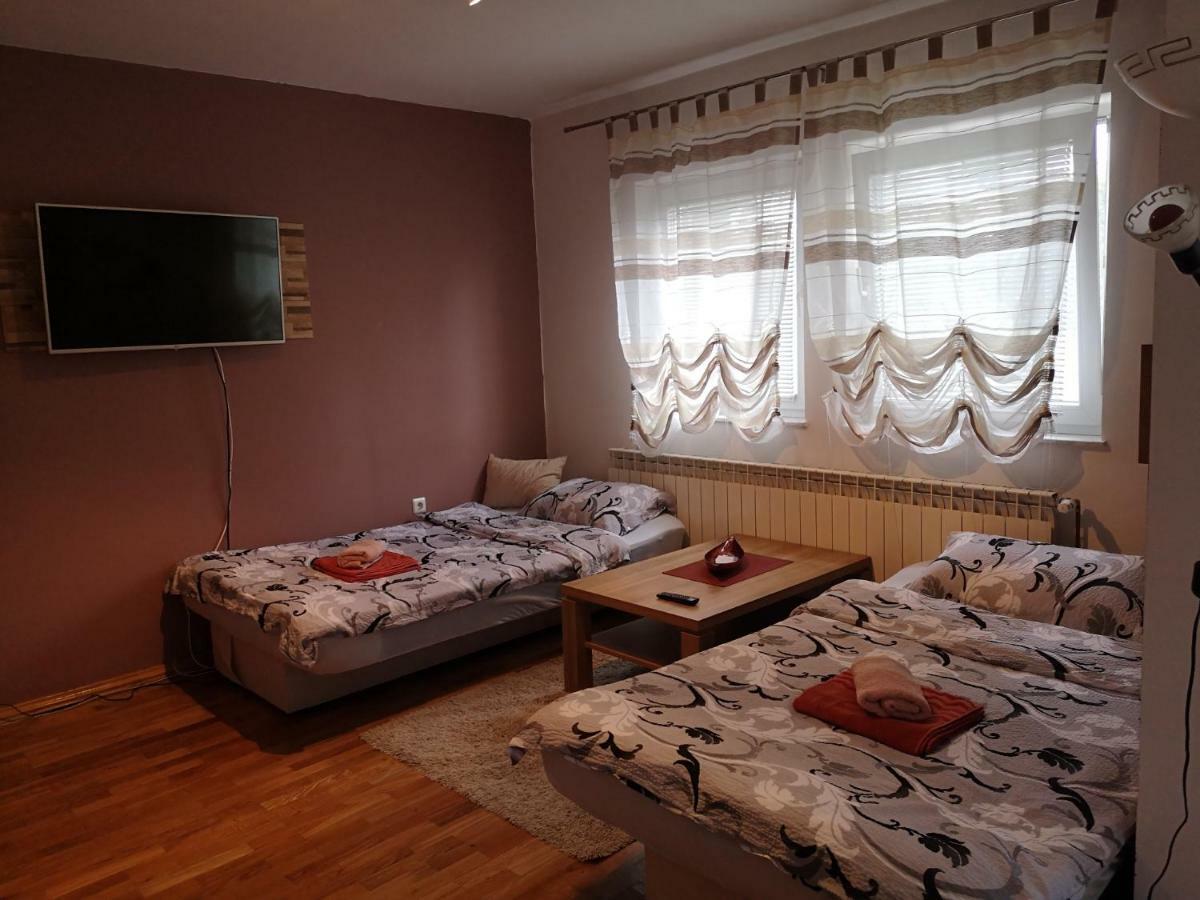 Apartment Igor - Holiday Home Ostarije Esterno foto
